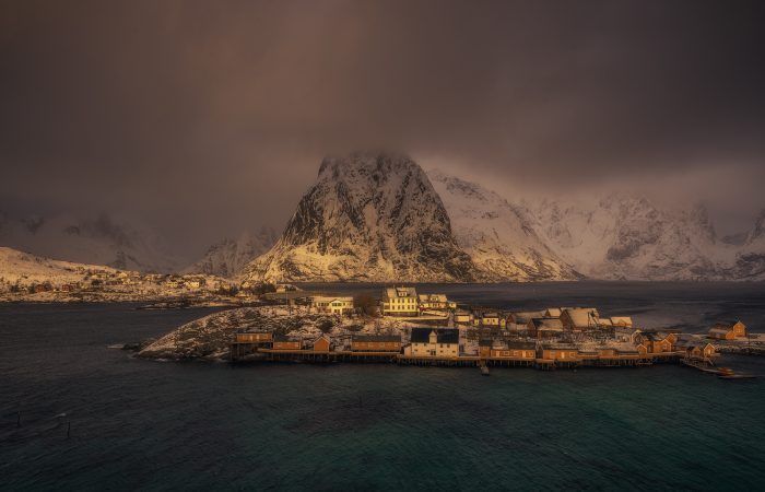 Sakrisøy by sunrise, Lofoten Photo Tour